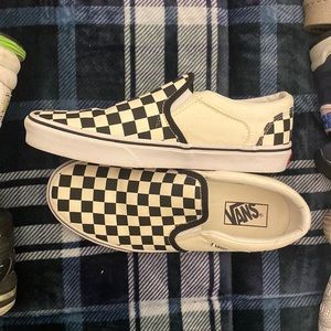 Vans slip on sneakers checkerboard size 7